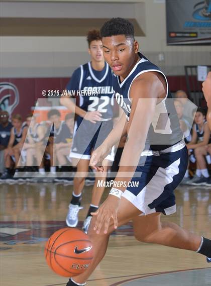 Thumbnail 2 in Saddleback Valley Christian vs. Foothill (Rancho Mirage Holiday Invitational) photogallery.