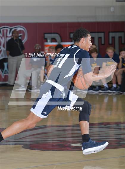 Thumbnail 1 in Saddleback Valley Christian vs. Foothill (Rancho Mirage Holiday Invitational) photogallery.