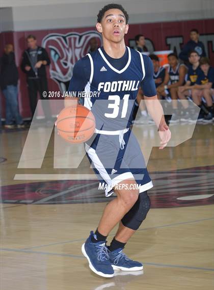 Thumbnail 2 in Saddleback Valley Christian vs. Foothill (Rancho Mirage Holiday Invitational) photogallery.