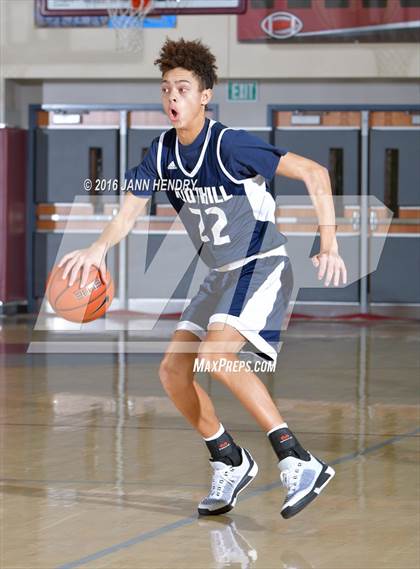 Thumbnail 3 in Saddleback Valley Christian vs. Foothill (Rancho Mirage Holiday Invitational) photogallery.
