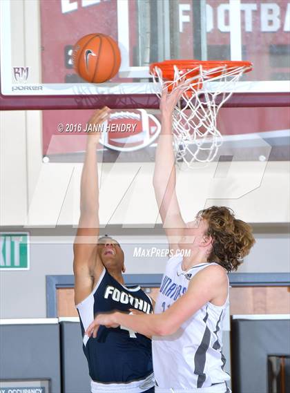 Thumbnail 3 in Saddleback Valley Christian vs. Foothill (Rancho Mirage Holiday Invitational) photogallery.