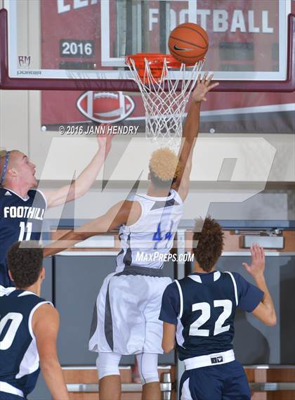 Thumbnail 2 in Saddleback Valley Christian vs. Foothill (Rancho Mirage Holiday Invitational) photogallery.