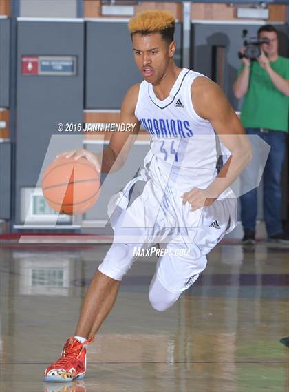 Thumbnail 2 in Saddleback Valley Christian vs. Foothill (Rancho Mirage Holiday Invitational) photogallery.