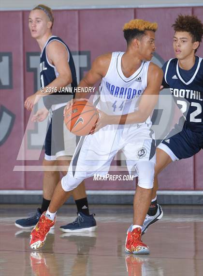 Thumbnail 1 in Saddleback Valley Christian vs. Foothill (Rancho Mirage Holiday Invitational) photogallery.