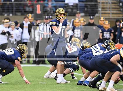 Thumbnail 1 in Versailles vs. Kirtland (OHSAA D6 Final) photogallery.