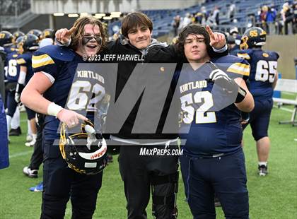 Thumbnail 2 in Versailles vs. Kirtland (OHSAA D6 Final) photogallery.