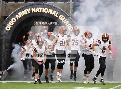 Thumbnail 3 in Versailles vs. Kirtland (OHSAA D6 Final) photogallery.