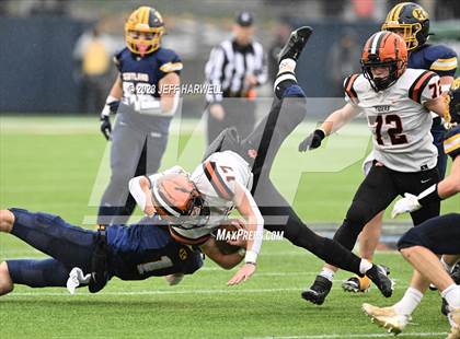 Thumbnail 2 in Versailles vs. Kirtland (OHSAA D6 Final) photogallery.