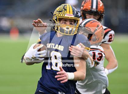 Thumbnail 1 in Versailles vs. Kirtland (OHSAA D6 Final) photogallery.