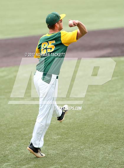Thumbnail 1 in Heights vs. South (KSHSAA 5A Quarterfinal) photogallery.