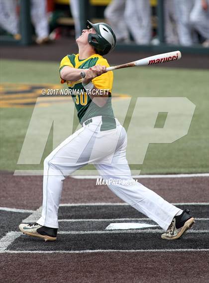 Thumbnail 3 in Heights vs. South (KSHSAA 5A Quarterfinal) photogallery.