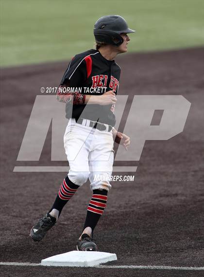 Thumbnail 3 in Heights vs. South (KSHSAA 5A Quarterfinal) photogallery.