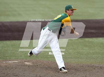 Thumbnail 1 in Heights vs. South (KSHSAA 5A Quarterfinal) photogallery.
