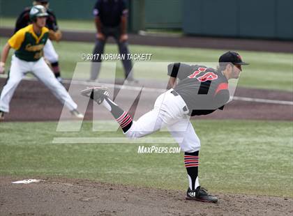 Thumbnail 1 in Heights vs. South (KSHSAA 5A Quarterfinal) photogallery.