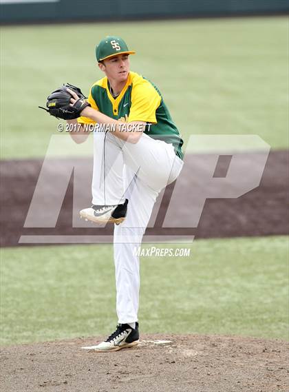 Thumbnail 3 in Heights vs. South (KSHSAA 5A Quarterfinal) photogallery.