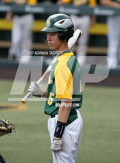 Thumbnail 2 in Heights vs. South (KSHSAA 5A Quarterfinal) photogallery.