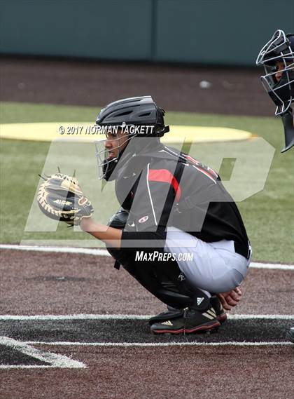 Thumbnail 2 in Heights vs. South (KSHSAA 5A Quarterfinal) photogallery.