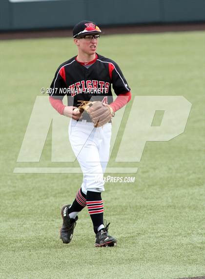 Thumbnail 3 in Heights vs. South (KSHSAA 5A Quarterfinal) photogallery.