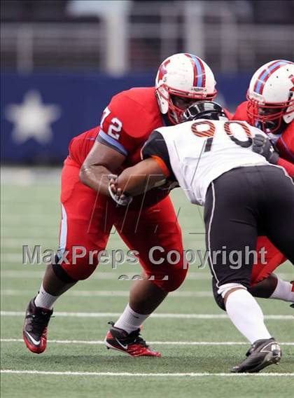 Thumbnail 2 in Cocoa vs. Skyline (Kirk Herbstreit National Kickoff Classic) photogallery.