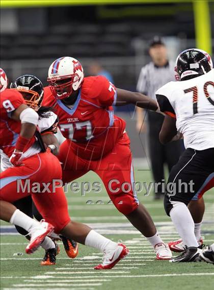 Thumbnail 2 in Cocoa vs. Skyline (Kirk Herbstreit National Kickoff Classic) photogallery.