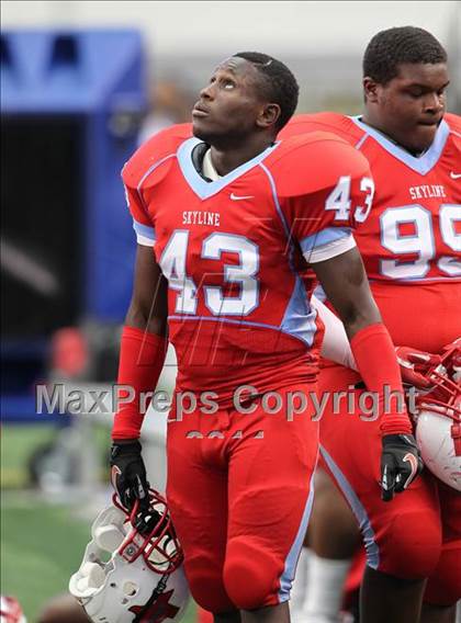 Thumbnail 2 in Cocoa vs. Skyline (Kirk Herbstreit National Kickoff Classic) photogallery.