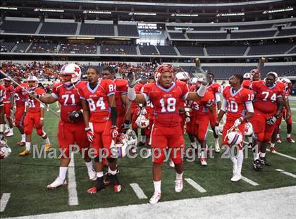 Thumbnail 2 in Cocoa vs. Skyline (Kirk Herbstreit National Kickoff Classic) photogallery.