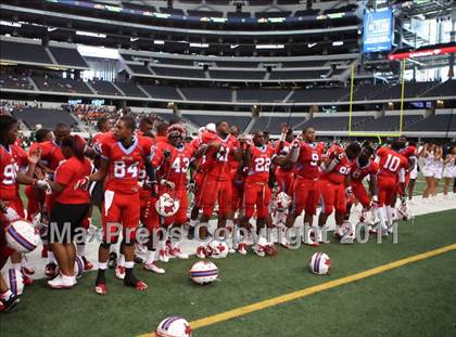 Thumbnail 3 in Cocoa vs. Skyline (Kirk Herbstreit National Kickoff Classic) photogallery.