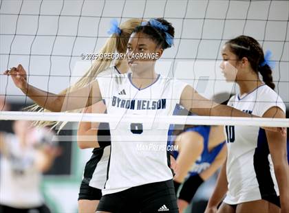 Thumbnail 2 in Byron Nelson vs Southlake Carroll photogallery.