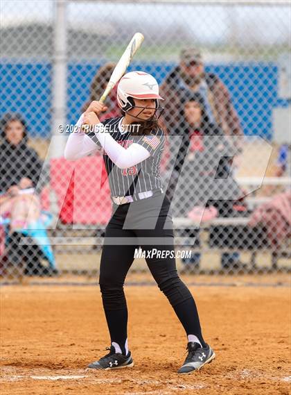 Thumbnail 3 in Dover vs Chisholm photogallery.
