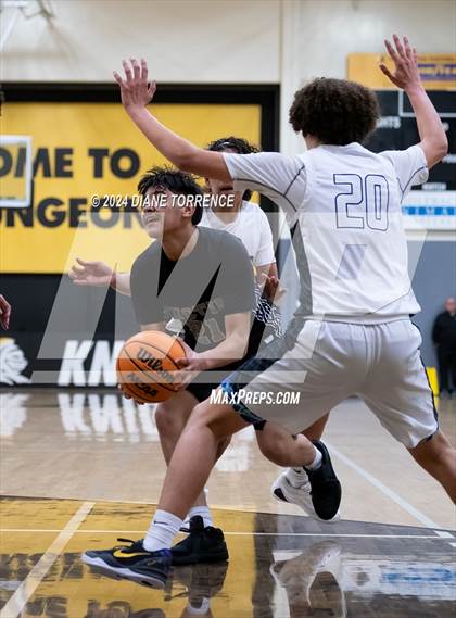 Thumbnail 3 in Tustin @ Foothill photogallery.