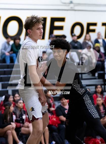Thumbnail 3 in Tustin @ Foothill photogallery.