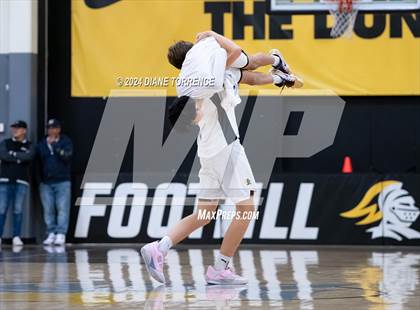 Thumbnail 1 in Tustin @ Foothill photogallery.
