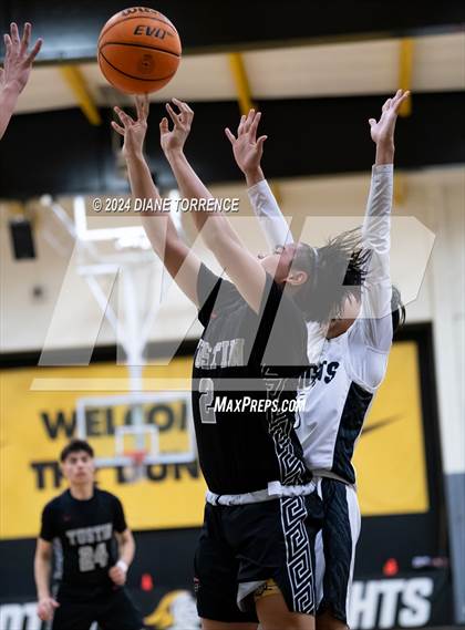 Thumbnail 2 in Tustin @ Foothill photogallery.