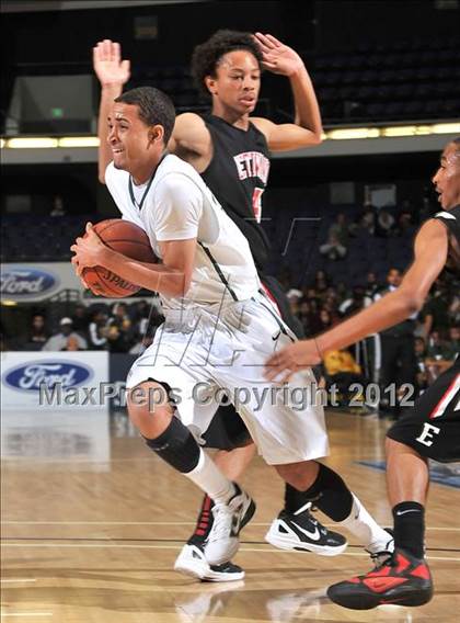 Thumbnail 1 in Etiwanda vs. Long Beach Poly (CIF SS D1AA Playoffs) photogallery.