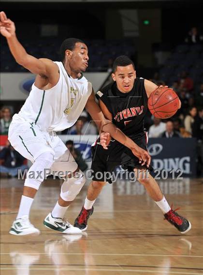 Thumbnail 2 in Etiwanda vs. Long Beach Poly (CIF SS D1AA Playoffs) photogallery.