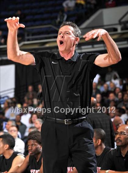 Thumbnail 1 in Etiwanda vs. Long Beach Poly (CIF SS D1AA Playoffs) photogallery.