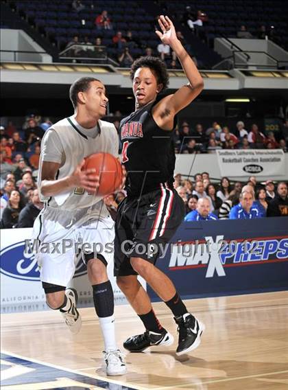 Thumbnail 3 in Etiwanda vs. Long Beach Poly (CIF SS D1AA Playoffs) photogallery.