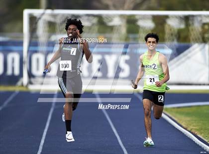 Thumbnail 3 in River City Relays (4x400m) photogallery.