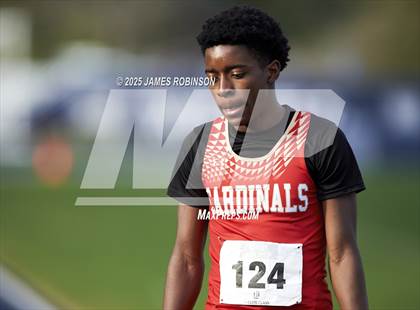 Thumbnail 2 in River City Relays (4x400m) photogallery.
