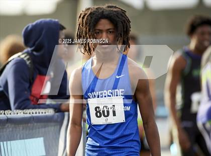 Thumbnail 2 in River City Relays (4x400m) photogallery.