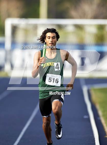 Thumbnail 1 in River City Relays (4x400m) photogallery.