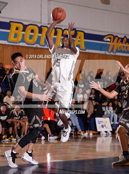 Thumbnail 1 in Olympian @ Bonita Vista photogallery.