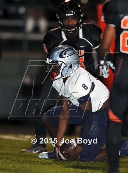 Thumbnail 3 in Austin vs. Clay-Chalkville (AHSAA 6A Semifinal) photogallery.