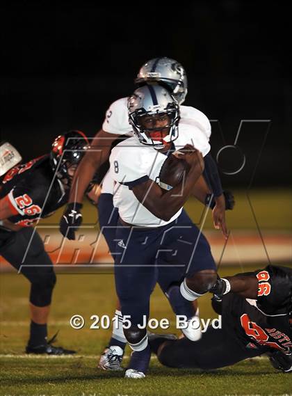 Thumbnail 3 in Austin vs. Clay-Chalkville (AHSAA 6A Semifinal) photogallery.