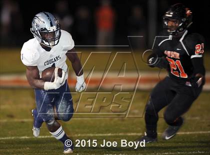 Thumbnail 2 in Austin vs. Clay-Chalkville (AHSAA 6A Semifinal) photogallery.