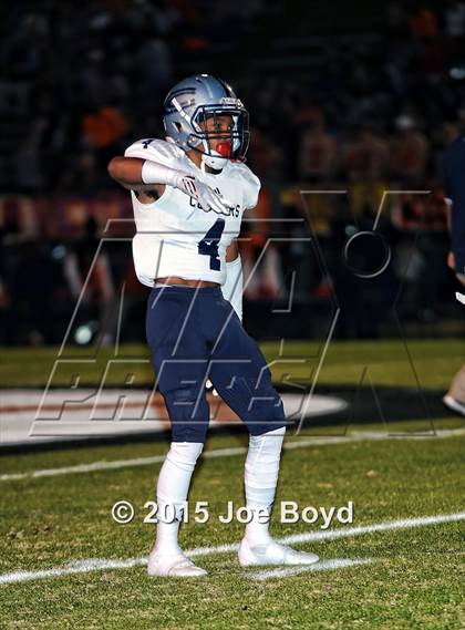 Thumbnail 1 in Austin vs. Clay-Chalkville (AHSAA 6A Semifinal) photogallery.