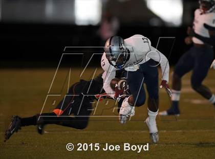 Thumbnail 1 in Austin vs. Clay-Chalkville (AHSAA 6A Semifinal) photogallery.