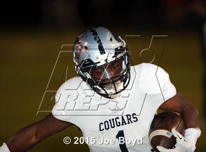 Thumbnail 2 in Austin vs. Clay-Chalkville (AHSAA 6A Semifinal) photogallery.