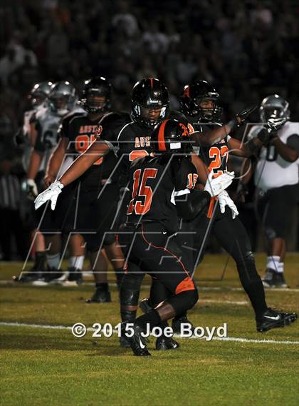 Thumbnail 2 in Austin vs. Clay-Chalkville (AHSAA 6A Semifinal) photogallery.