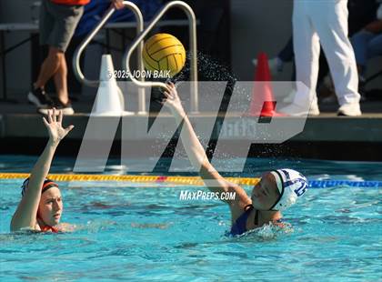 Thumbnail 1 in Washington @ Encinal (Battle of the Bay) photogallery.
